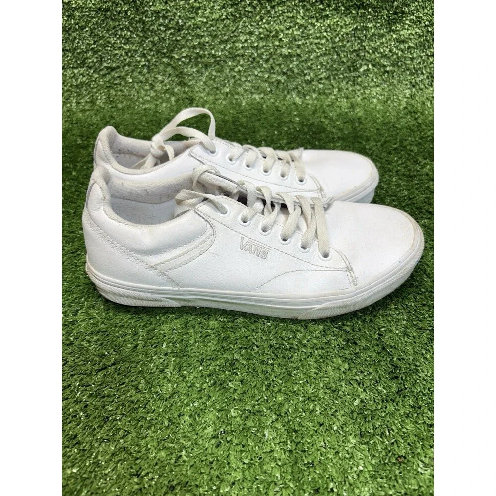 VANS Off The Wall Seldan Shoes Womens Size 8 Leather Sneakers White Low 500714